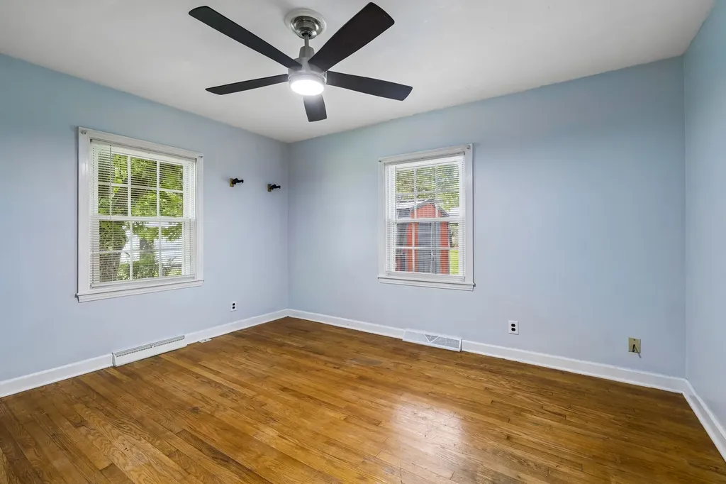 111 Morrison Street Centerville TN 37033