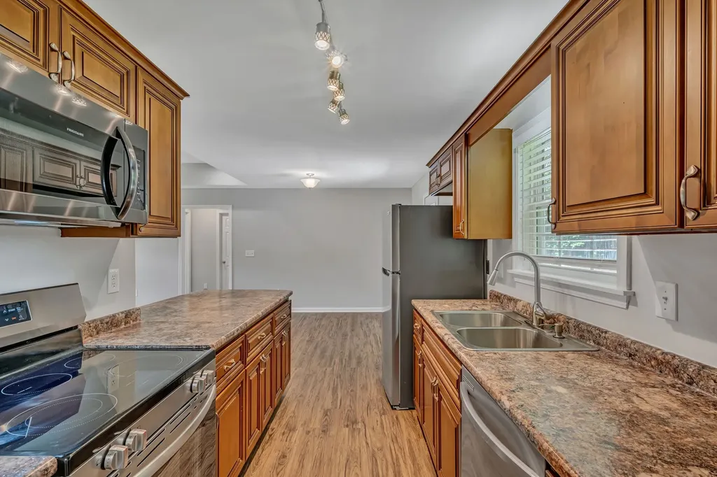 306 Twilight Court White Bluff TN 37187