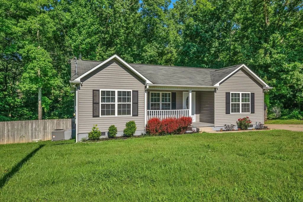 306 Twilight Court White Bluff TN 37187