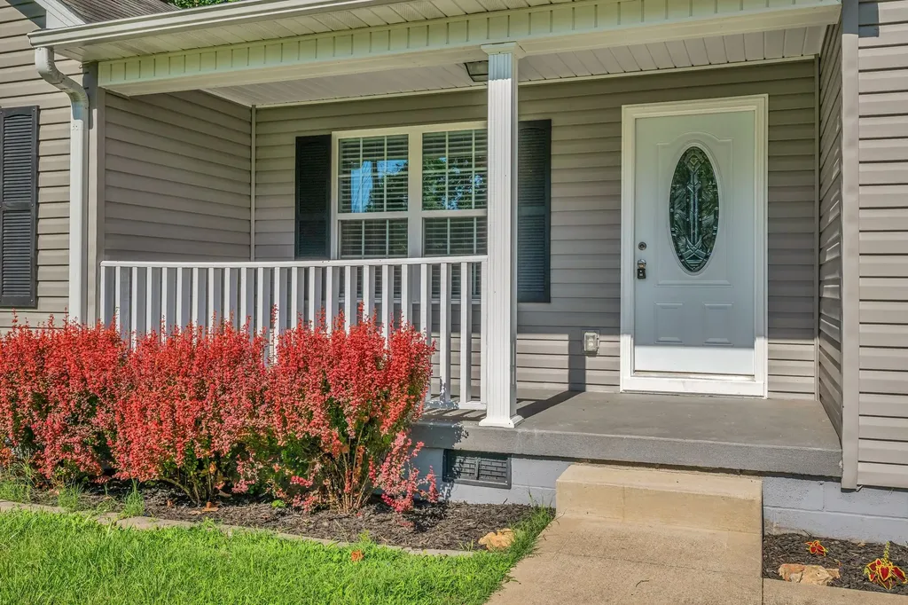 306 Twilight Court White Bluff TN 37187