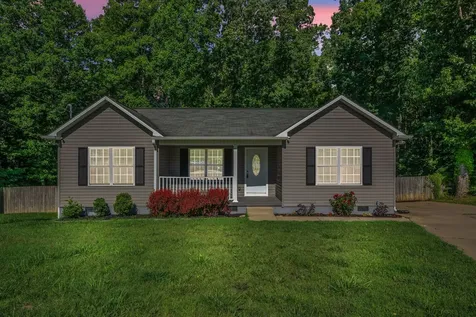 306 Twilight Court White Bluff TN 37187