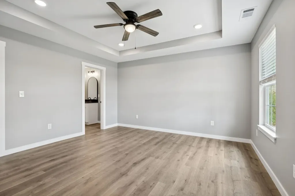 150 Alice Preston Loop Gordonsville TN 38563