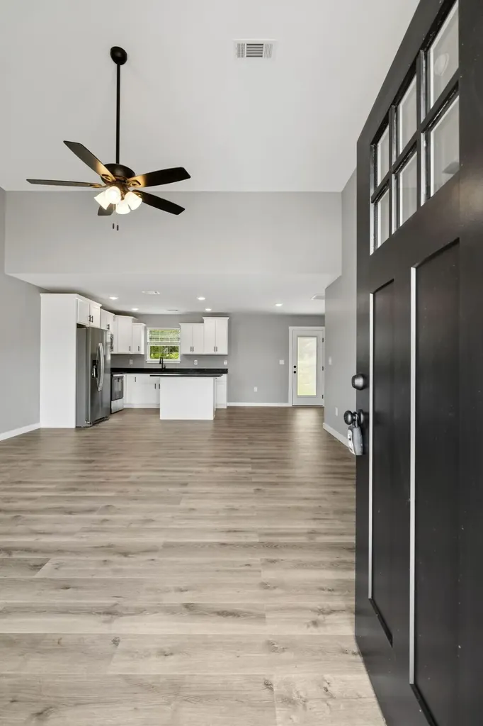 150 Alice Preston Loop Gordonsville TN 38563