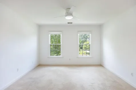 8005 Rosemere Way Chattanooga TN 37421