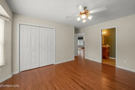 106 Mariners Drive Crossville TN 38558
