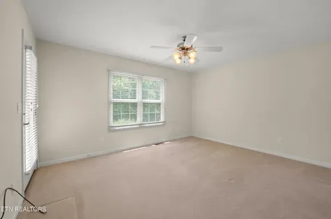 106 Mariners Drive Crossville TN 38558