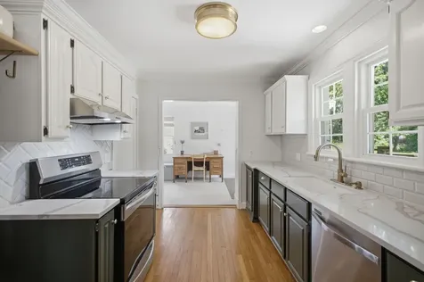 4008 Auburn Lane Nashville TN 37215