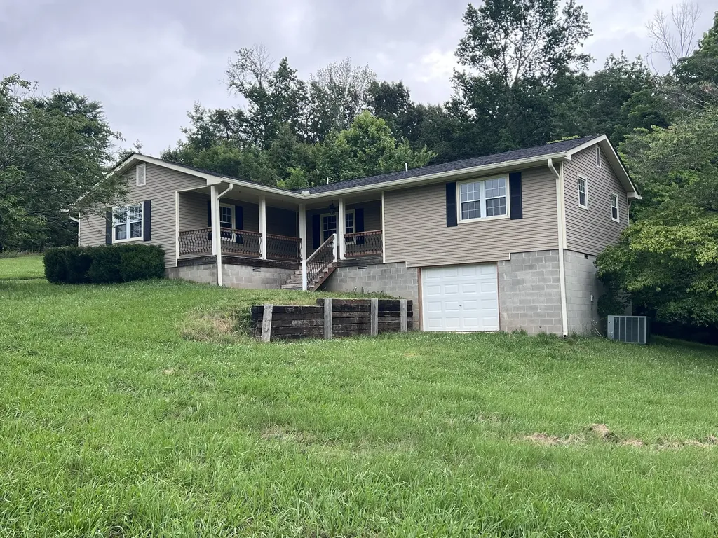1142 John Shores Road Chapmansboro TN 37035