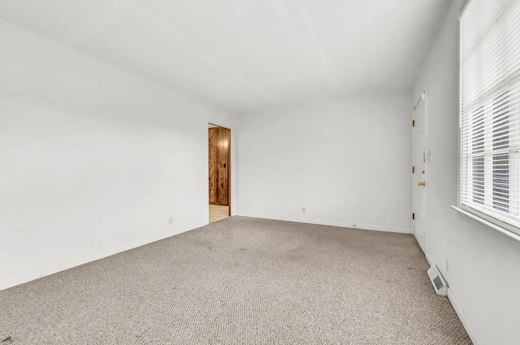 2706 Dove Court Clarksville TN 37040