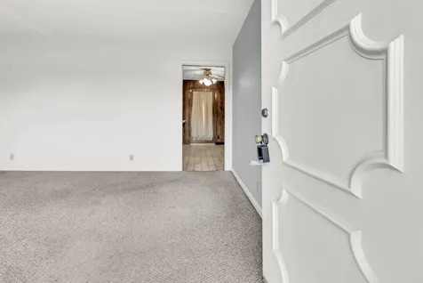 2706 Dove Court Clarksville TN 37040