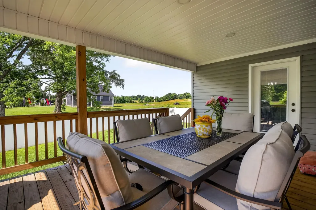 100 Reece Road Baxter TN 38544