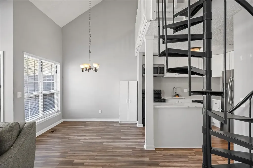 1119 Waggoner Ct, W Nashville TN 37214