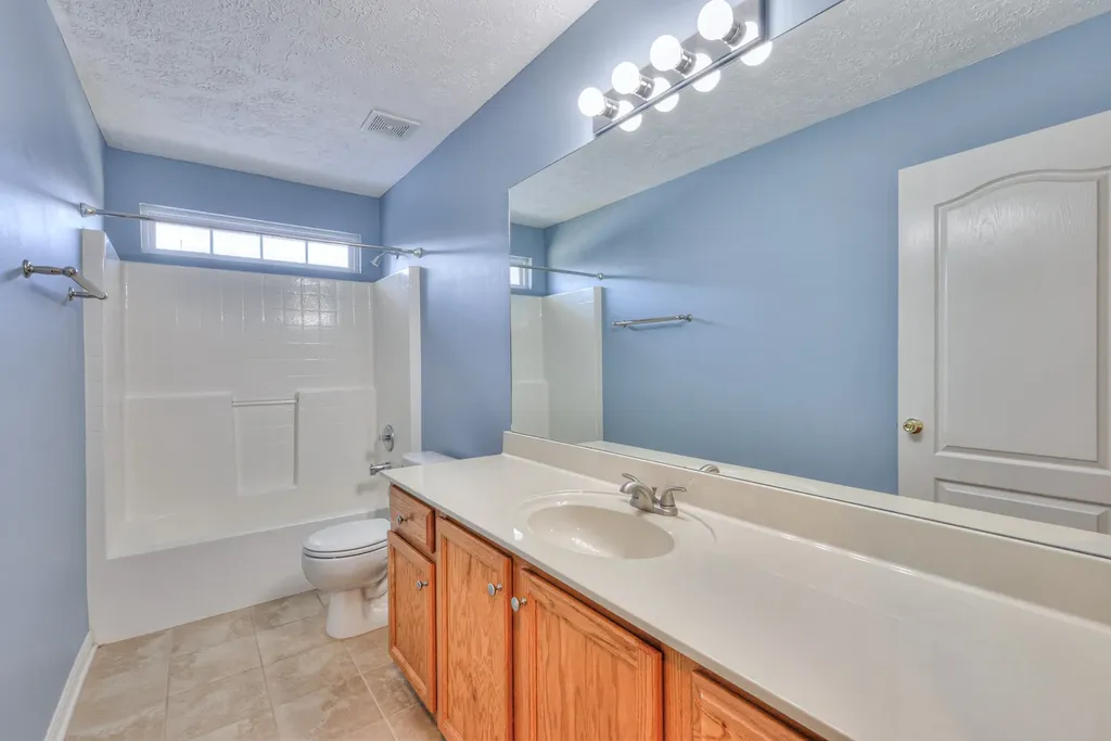 129 Breakwater Bay Hermitage TN 37076