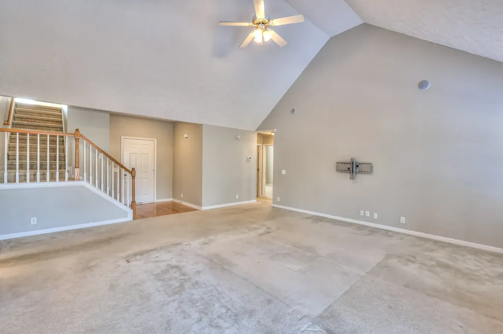129 Breakwater Bay Hermitage TN 37076