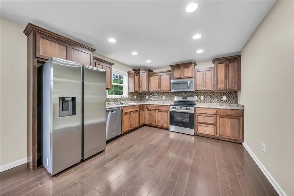 727 Marbury Road Tullahoma TN 37388
