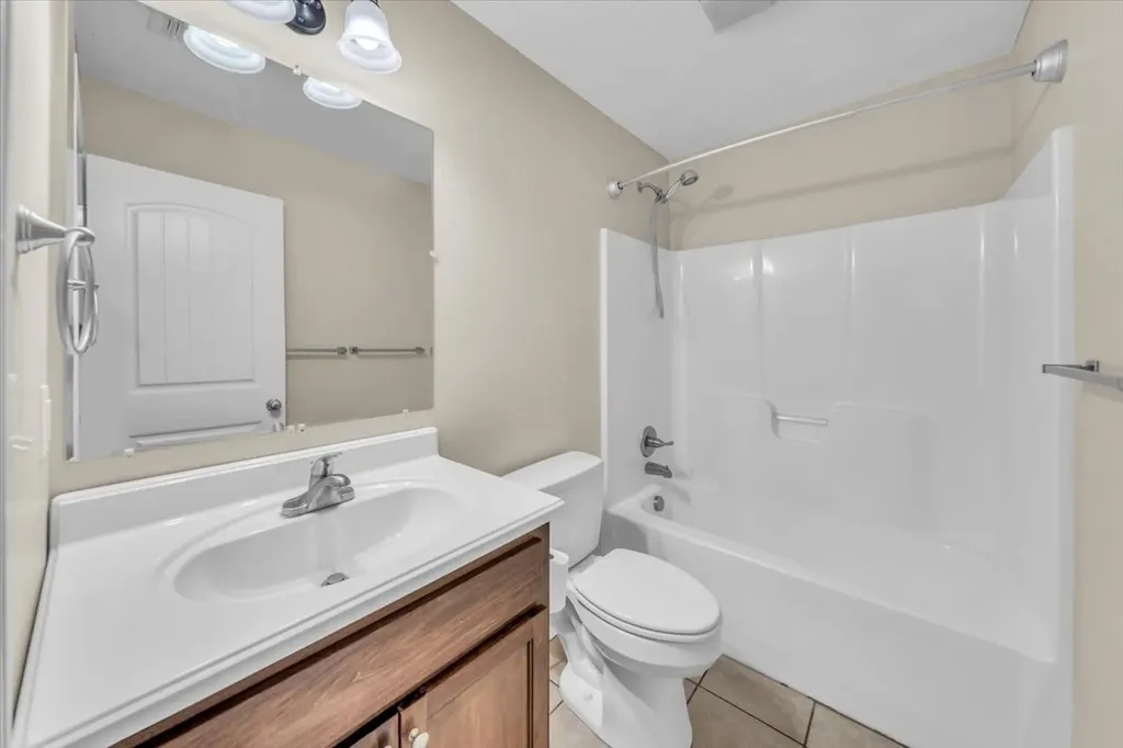 727 Marbury Road Tullahoma TN 37388
