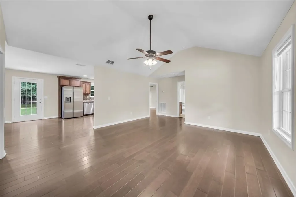 727 Marbury Road Tullahoma TN 37388