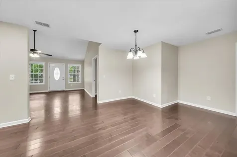 727 Marbury Road Tullahoma TN 37388