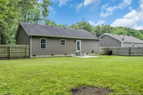727 Marbury Road Tullahoma TN 37388