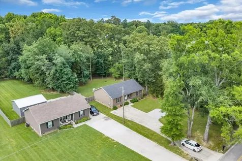 727 Marbury Road Tullahoma TN 37388