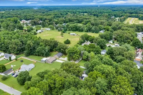 727 Marbury Road Tullahoma TN 37388