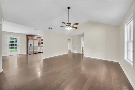 727 Marbury Road Tullahoma TN 37388