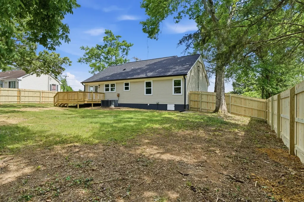 737 Heritage Drive Madison TN 37115