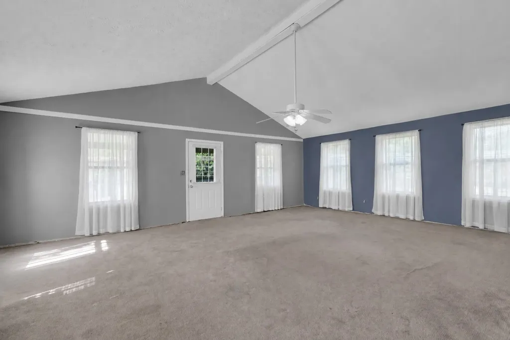 308 Lake Drive Columbia TN 38401
