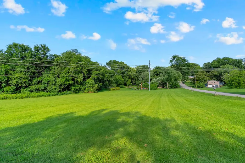 308 Lake Drive Columbia TN 38401