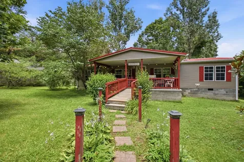5843 Valley Drive Lyles TN 37098