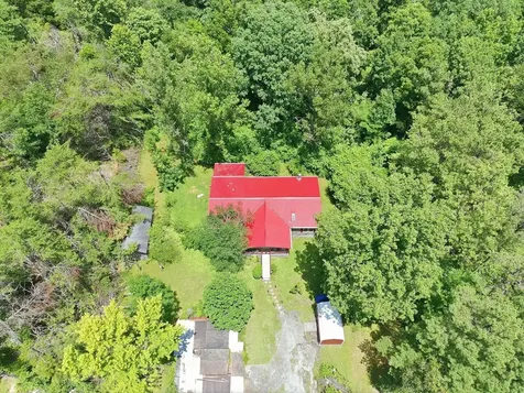 5843 Valley Drive Lyles TN 37098