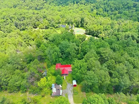 5843 Valley Drive Lyles TN 37098
