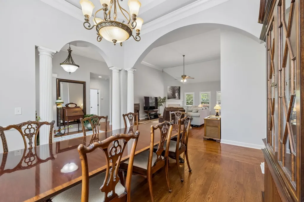 402 Five Oaks Boulevard Lebanon TN 37087