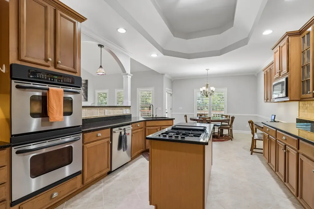 402 Five Oaks Boulevard Lebanon TN 37087