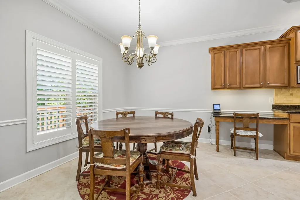 402 Five Oaks Boulevard Lebanon TN 37087
