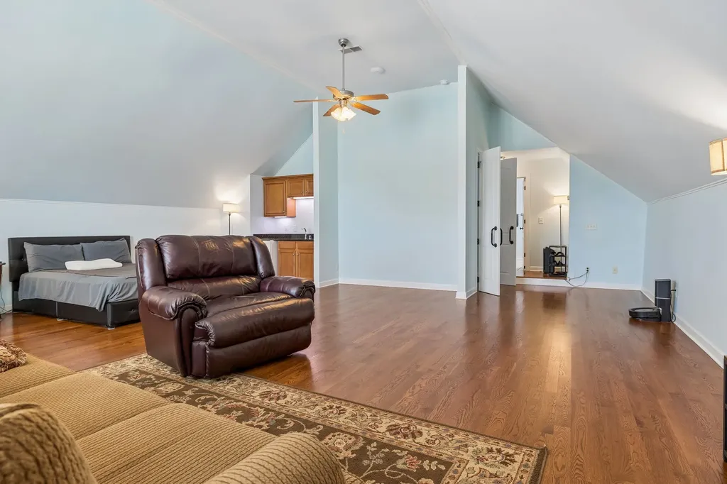 402 Five Oaks Boulevard Lebanon TN 37087