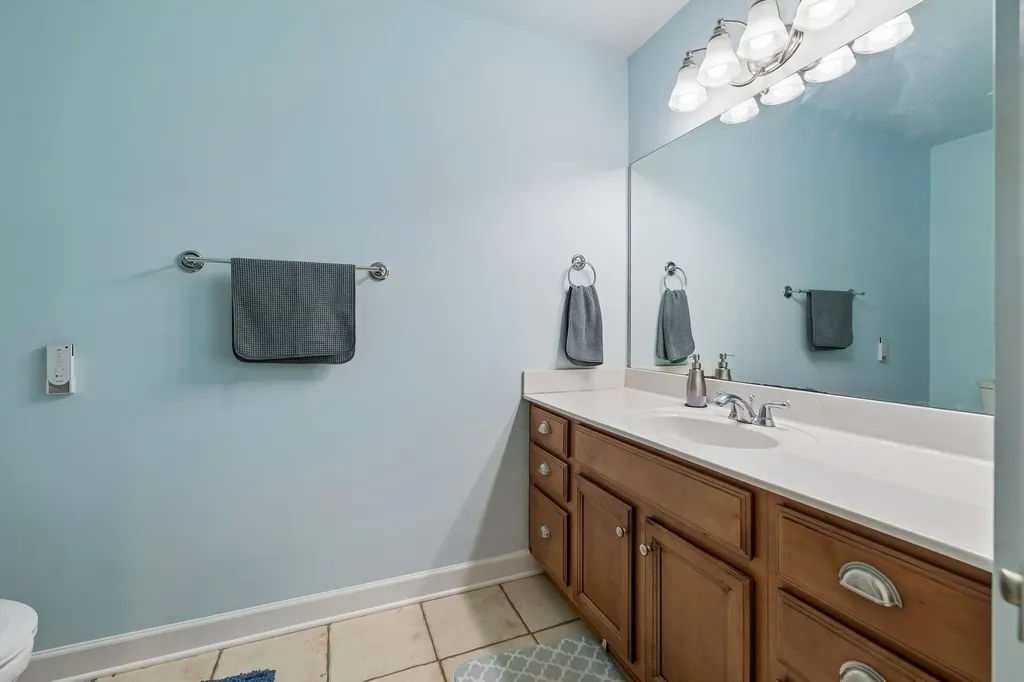 402 Five Oaks Boulevard Lebanon TN 37087
