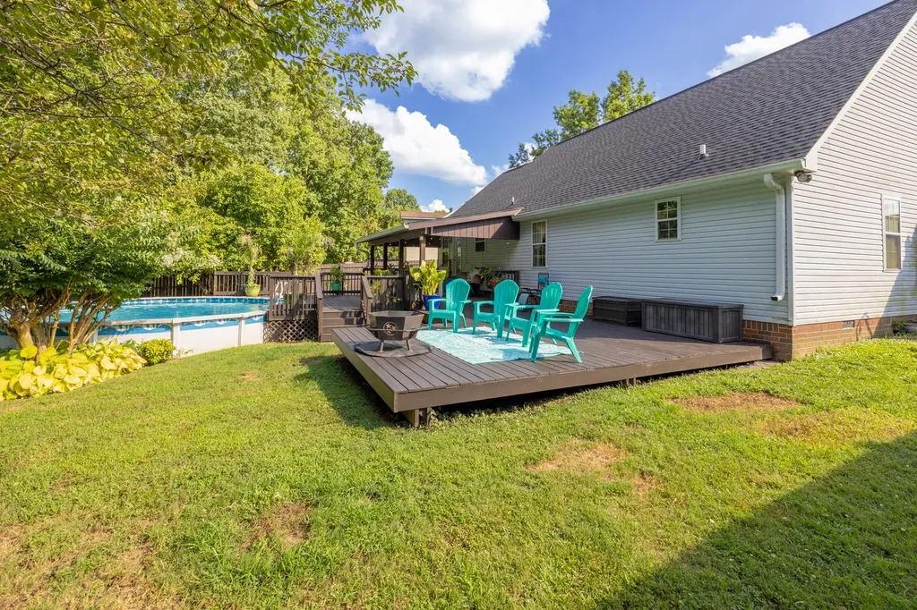 2027 Skyline Drive Goodlettsville TN 37072