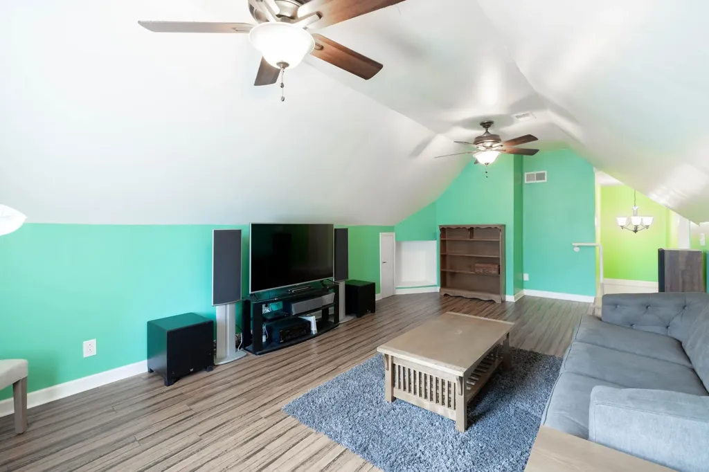 2027 Skyline Drive Goodlettsville TN 37072