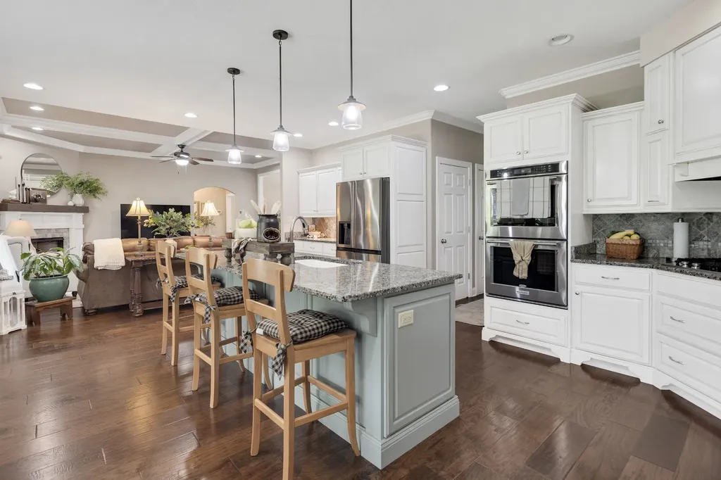 32 Sunhaven Drive Jackson TN 38305