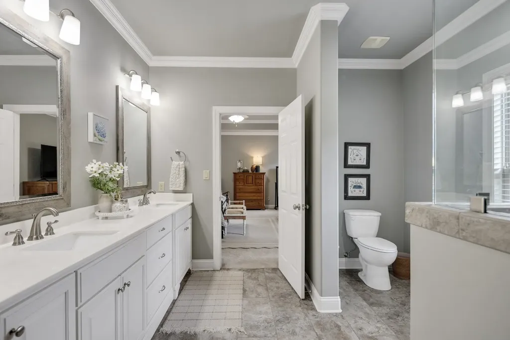 32 Sunhaven Drive Jackson TN 38305