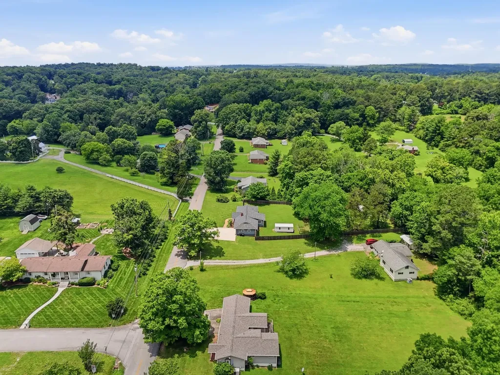 9417 Bennie Lane Ooltewah TN 37363