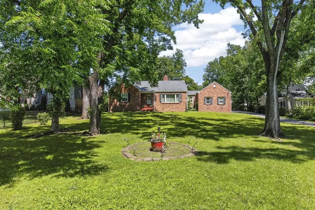 3304 Lealand Lane Nashville TN 37204