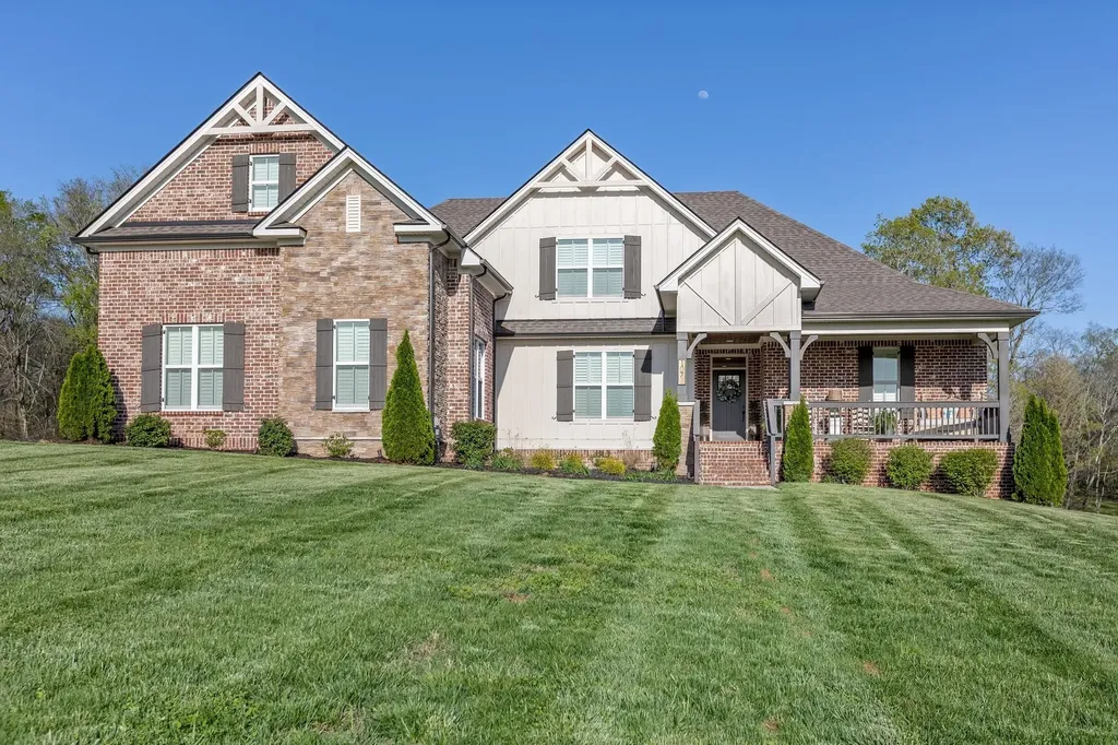 1070 Hideaway Road Columbia TN 38401
