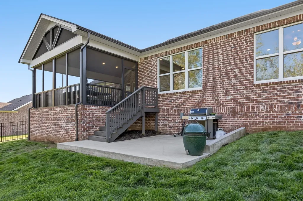 1070 Hideaway Road Columbia TN 38401