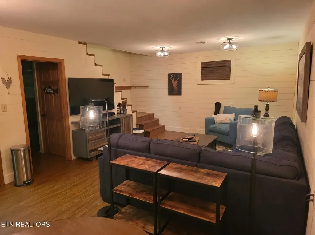 1518 Perimeter Drive Jamestown TN 38556