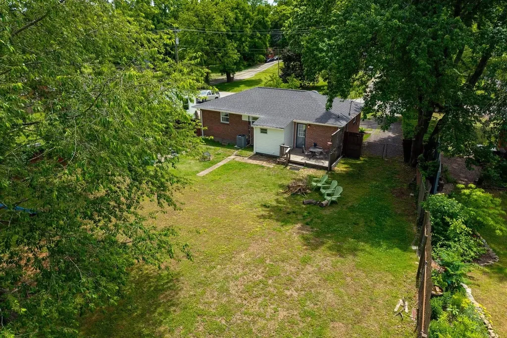 2920 Twin Lawn Drive Nashville TN 37214