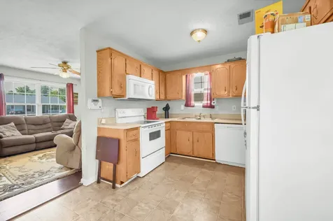 1645 Hannibal Drive Oak Grove KY 42262