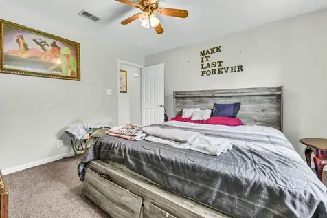1645 Hannibal Drive Oak Grove KY 42262