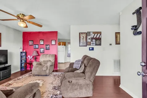 1645 Hannibal Drive Oak Grove KY 42262